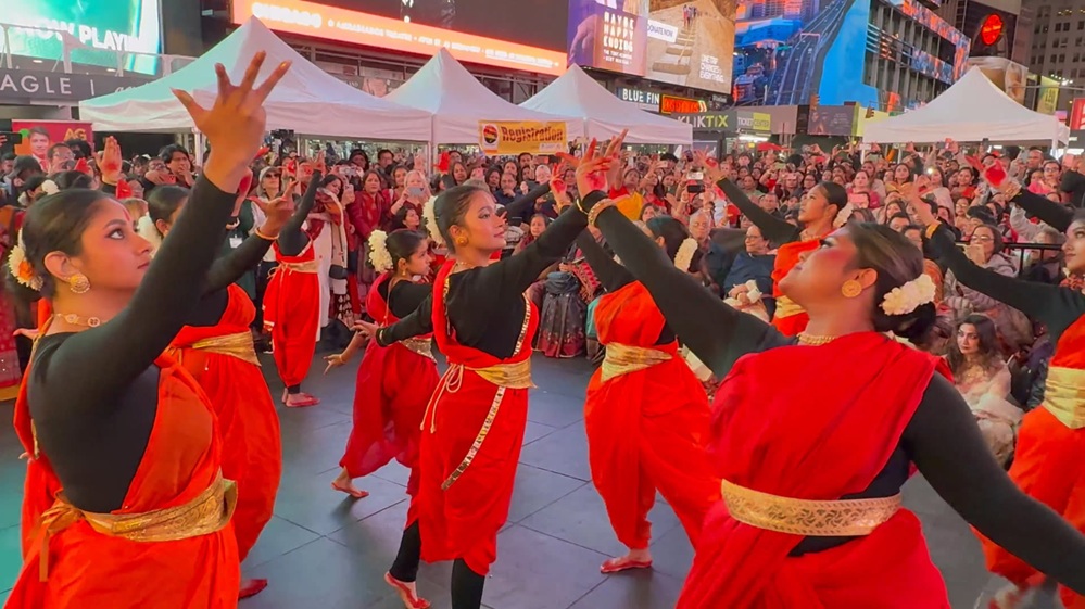10182026_IMAGE17_TIME_SQUARE_DURGA_UTHSHOB